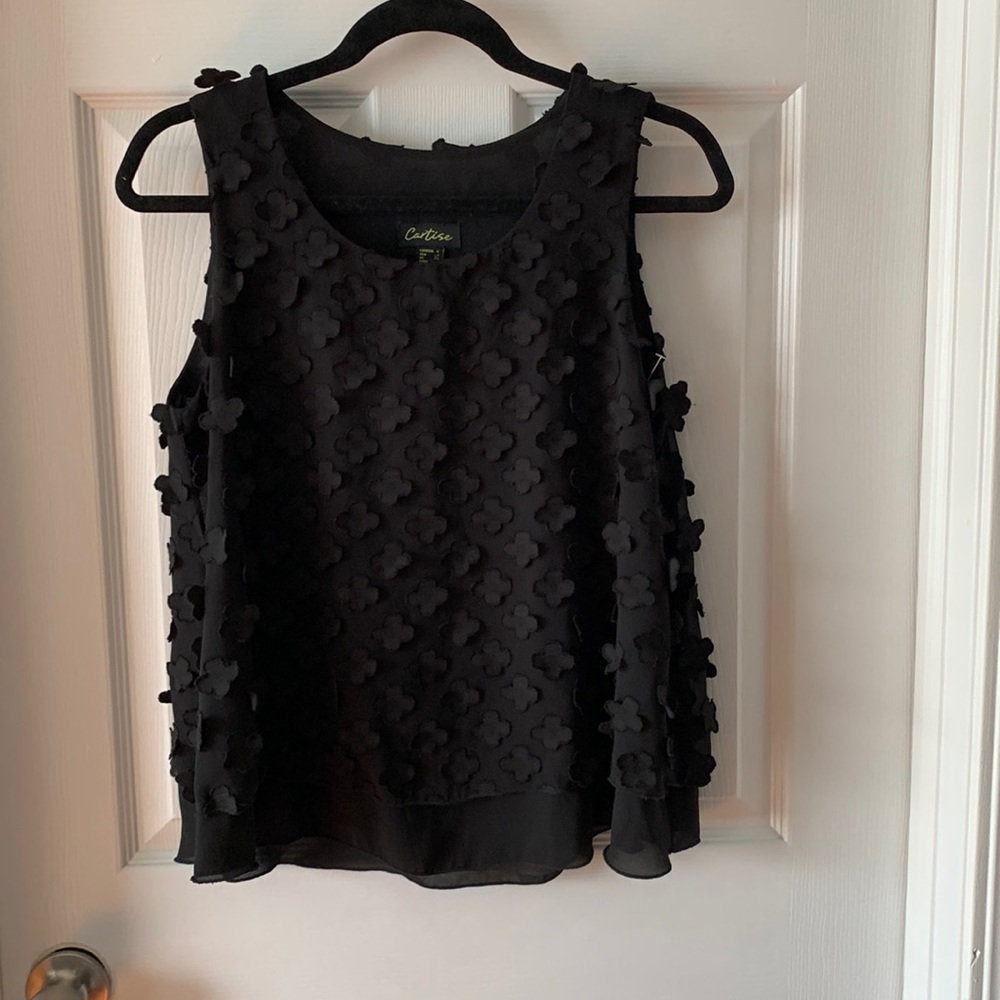 Cartise- very pretty blouse. Fancy with flower design. New with tags.
